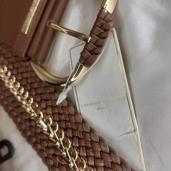 Adrienne Vittadini NWT Gold Tone Hardware 2X Belt - Picture 4 of 7